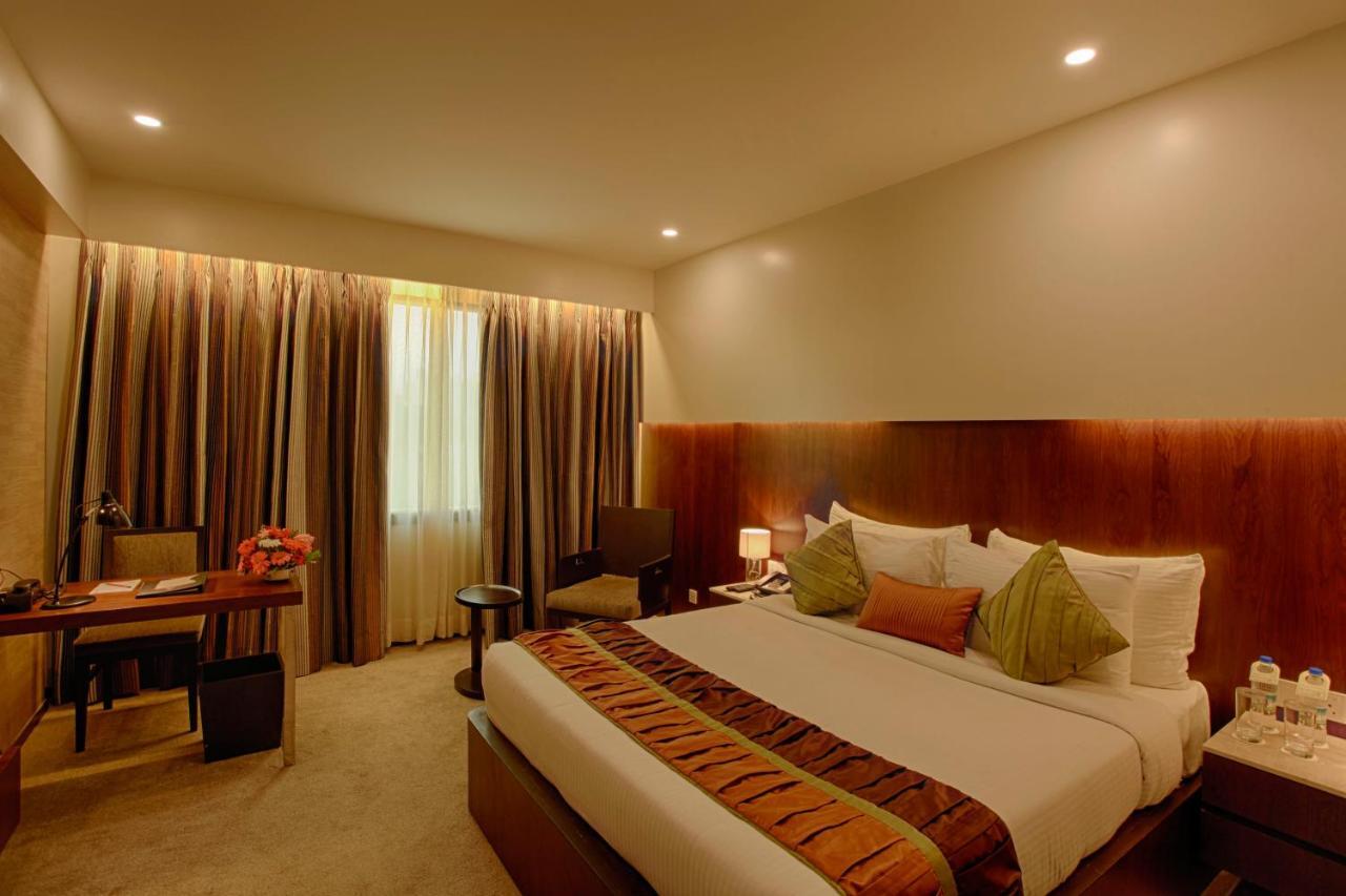 Hotel Levana, Hazratganj Lucknow Kamer foto